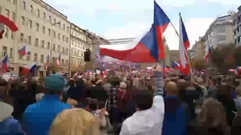 Demonstrace proti NATO, EU, válce na Ukrajině a vládě Petro Fialy ze dne 28.10.2022 (I.část)