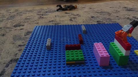 Lego Parkour!!! Featuring some Nyan cat.