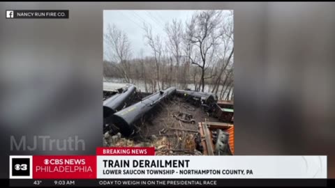 Pennsylvania - Another Train Derailment next to Lehigh River,