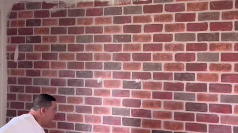 Would you leave the fake brick or paint over it? 🤔👨🏼‍🎨