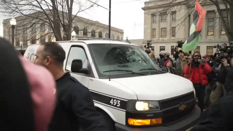 2 arrested as protesters clash outside Rittenhouse trial