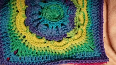 Sewing granny squares together