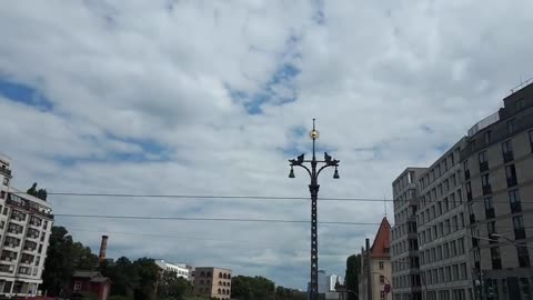 Himmel in Berlin am 21.08.2023 um 13:42 Uhr