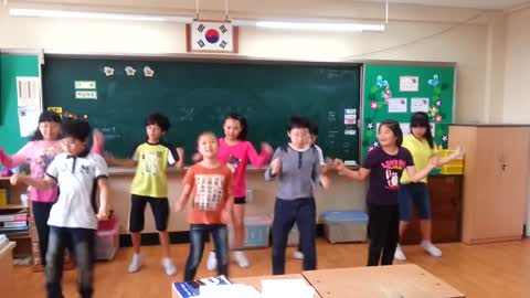 Korean Pupils Move Their Happy Feet To The Rhythm Of 'Footloose'