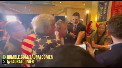 Laura Loomer Confronts Chris Christie
