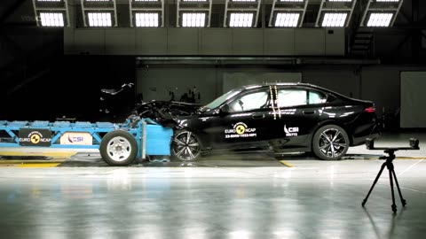 BMW 5 Series (2024) Crash Test