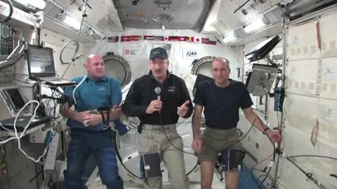 45 ISS Crew Chats with FOX News Radio, Space.com