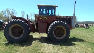 Lot 1 - Versatile 895 Articulating Wheel Tractor