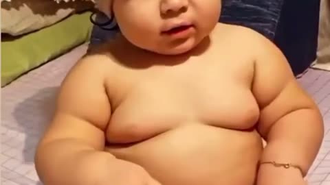 Watch This Cute Baby Dancing 😂 Very Funny