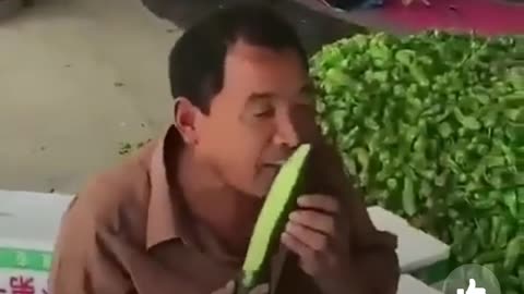 How cucumber is suck by a funny man