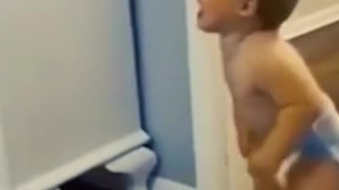 Funny 🤣🤣 baby video