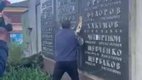 Ukrainian city of Rivne, tablets with the names of heroes of the Great Patriotic War were destroyed