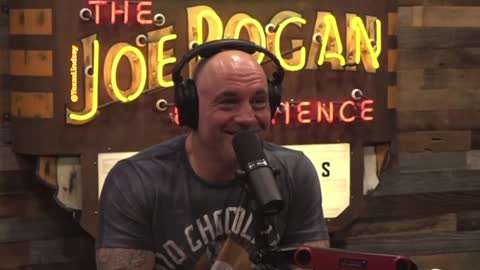 Joe Rogan: “Vote Republican”