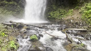 View of Upper Latourell Falls from Bridge – Columbia River Gorge – Oregon – 4K