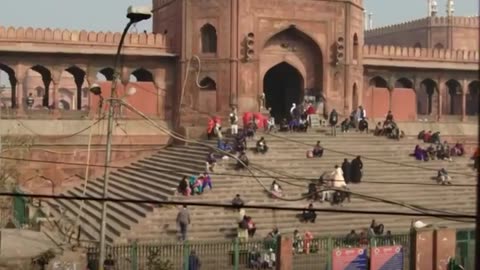 Wonders of the Islamic World: Red Mosque of Delhi