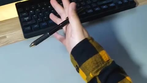 FINGERLESS THUMB AROUND pen spinning tutorial