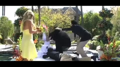 Wedding turns into drama because of the groomsman