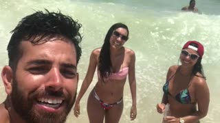 Beach Selfie Slam