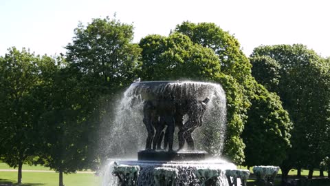 fountain in vigeland sculpture park oslo norway