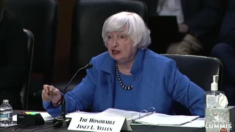 Janet Yellen Defends IRS Snooping on Bank Accounts over $600