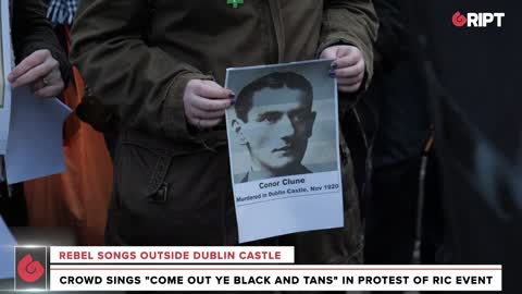 Buskers "Come out ye black & tans" outside Dublin Castle in protest @ deferred FineGael RIC event