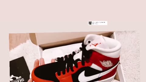 750Kicks Unboxing: Jordan 1 Mid Red Chicago White with @Ginamxr Style Outfits Kicks OOTD Fit YT