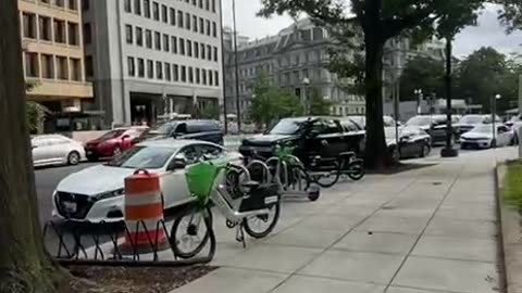 FDIC Building w/Tons Of SUVs Outside | Credit Our Fren Kelly