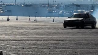 Chase your dreams relentlessly! | (Drifting) | Car Drift in Motion #parkinglot #drift #donuts