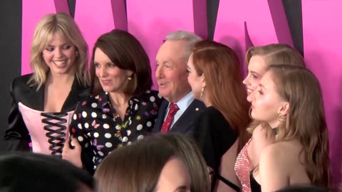 Cast of 'Mean Girls' hit pink carpet for premiere