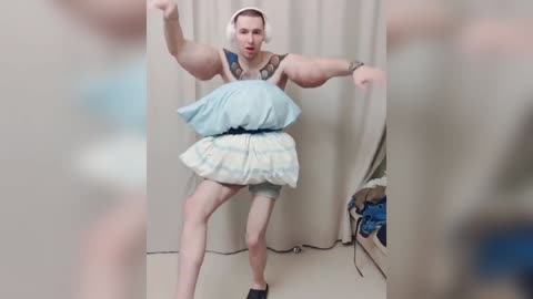 Russian Bodybuilder Popeye Boogies For Pillow Challenge