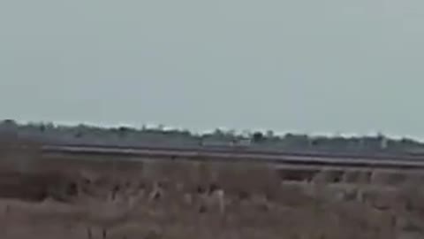 BREAKING... Ukrainian army shoots down a Russian army plane in Kherson