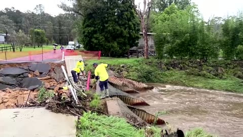 Heavy rain floods homes, roads in New South Wales