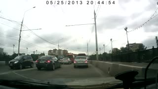 dash cam - dog make out on rush hour jam