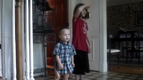 Toddler dance off