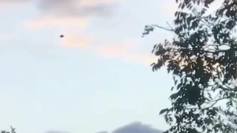 Mysterious UFO hunting in Colombia