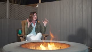 Monmouth Moms is the Ultimate Connector | Fireside America Ep. 23 | Kate Santangelo