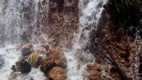 Natural waterfalls and springs(5)