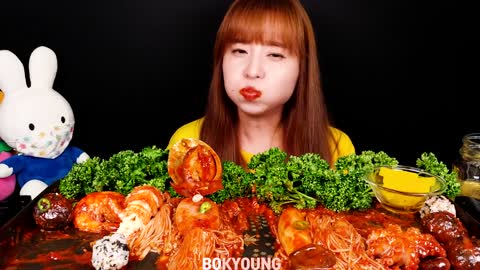 Mukbang seafood