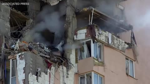 Missile_hits_residential_building_in_Ukraine's_capital_during_Russian_invasion