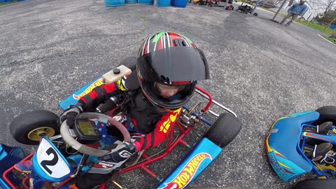 First time Karting 5 year old learns to drive in a pack