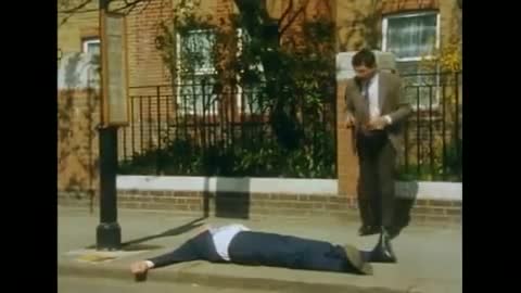 funny mr bean moments - mr bean first aid