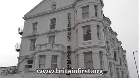 😡 BRITAIN FIRST TEAM VERBALLY ABUSED AND INTIMIDATED AT SCARBOROUGH MIGRANT HOTEL 😡