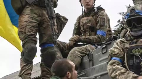 Ukrainian Forces Make Strides in Reclaiming Dnipro River Territory Amid Escalating Conflict #shorts