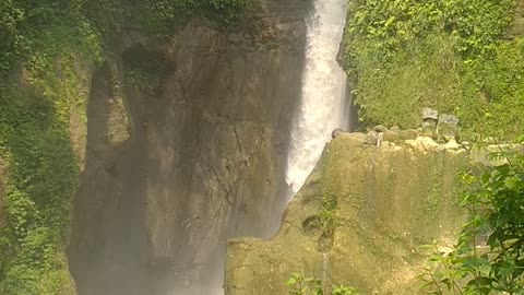 Menikmati curug