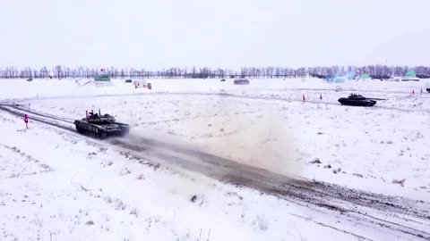 Russia holds tank drills in Western Leningrad region