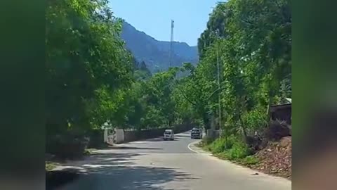 Thakot Road Beauty