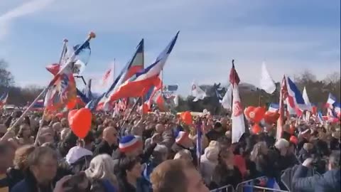 Dutch Farmers SHOCK THE WORLD! Bad news for Trudeau