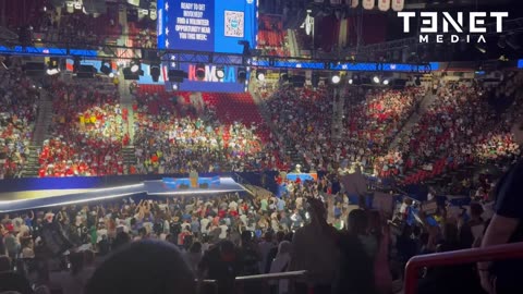 Kamala's Las Vegas Event Is Half Empty - Crowd Is Filled with Weirdos and Freaks 😂