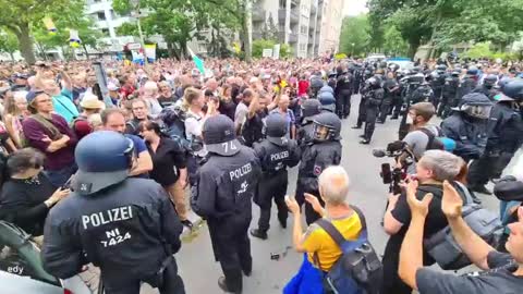 8-1-21: Berlin Lockdown Protests, Protesters Defy Lockdown Protest Ban