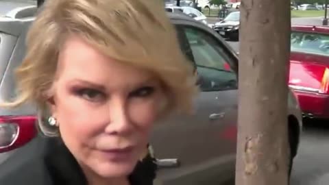 ▶ EXTRAIT-RQ + LIENS parus (3 sept 23) : JOAN RIVERS - NOUS SAVONS TOUS QU'IL EST UN TRANS....